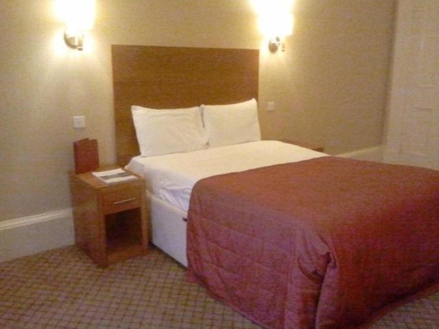 Abbey Hotel Edinburgh Room photo